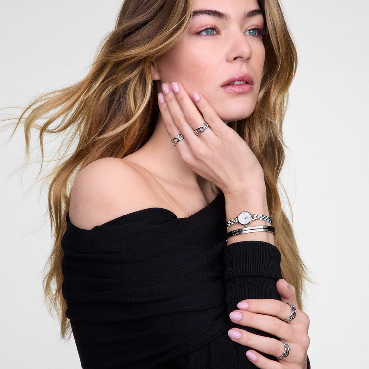 ساعت دنیل ولینگتون مدل Petite Mini Arch سیلور صفحه سفید (زنانه)